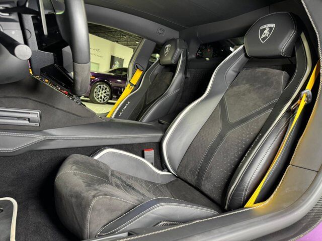 2022 Lamborghini Aventador LP 780-4 Ultimae Viola SE30 paint, Ad Personam interior, Sensonum audio system AND MUCH MORE!! Fort Lauderdale FL