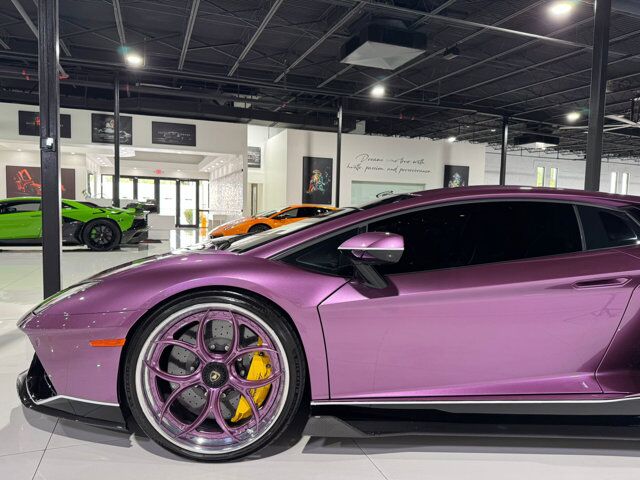 2022 Lamborghini Aventador LP 780-4 Ultimae Viola SE30 paint, Ad Personam interior, Sensonum audio system AND MUCH MORE!! Fort Lauderdale FL