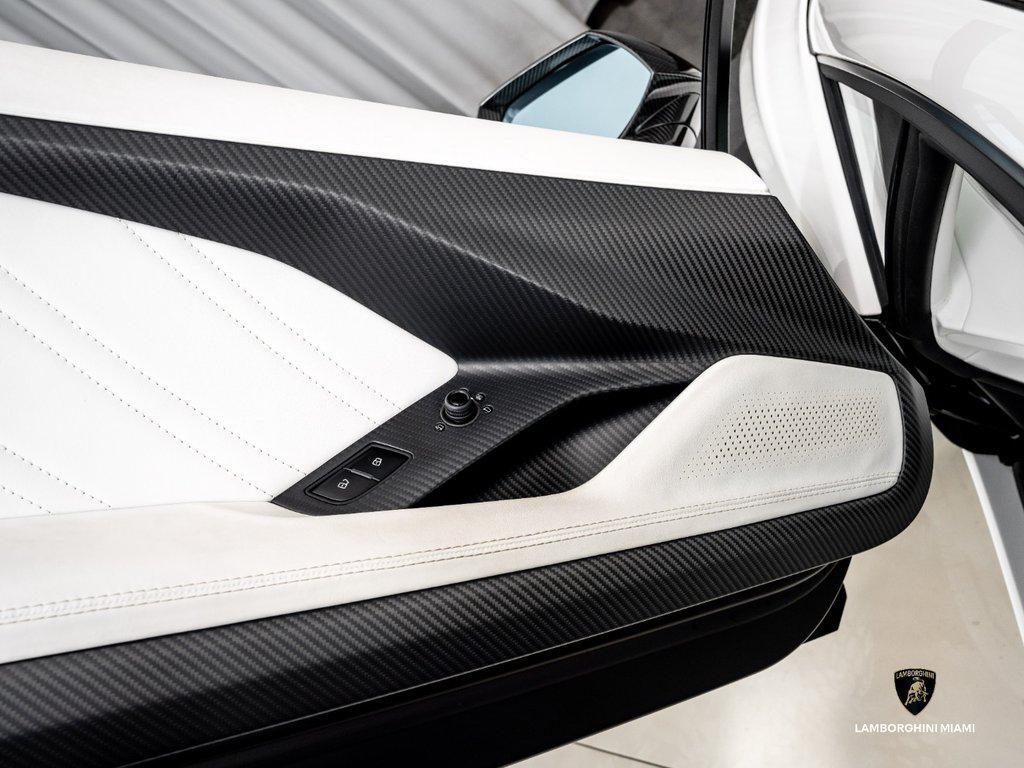2022 Lamborghini Countach LPI 800-4 North Miami Beach FL