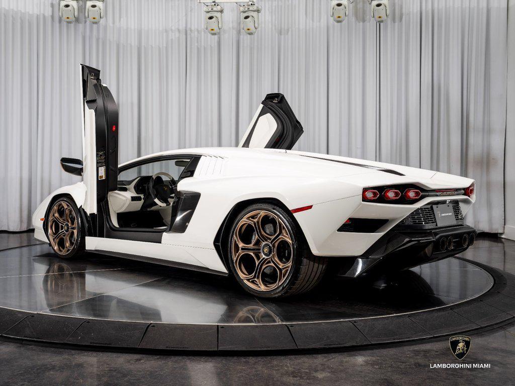 2022 Lamborghini Countach LPI 800-4 North Miami Beach FL