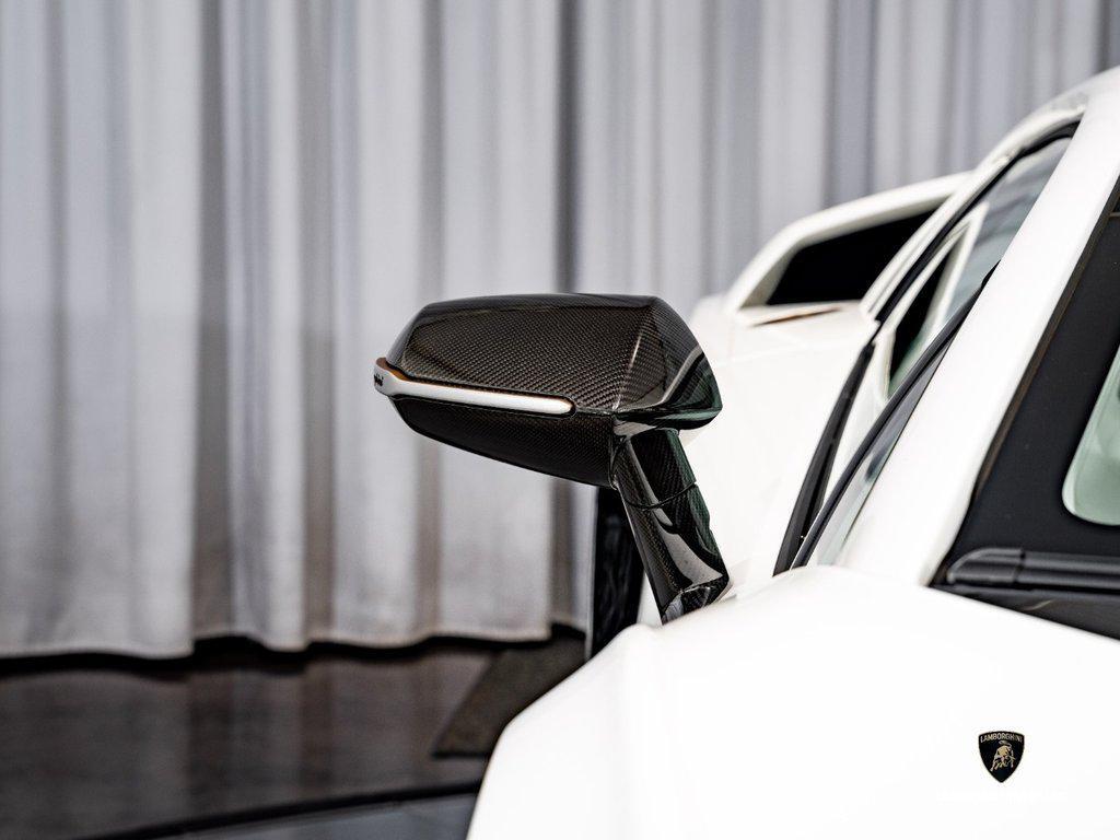 2022 Lamborghini Countach LPI 800-4