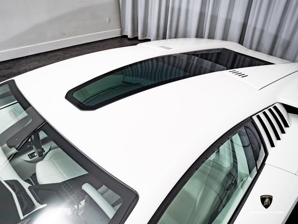 2022 Lamborghini Countach LPI 800-4 North Miami Beach FL