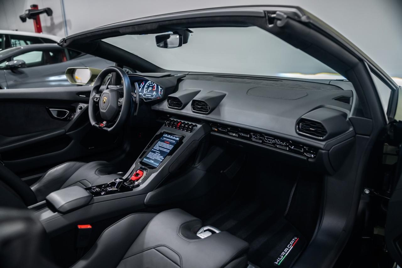 2022 Lamborghini Huracan EVO - Photo 19