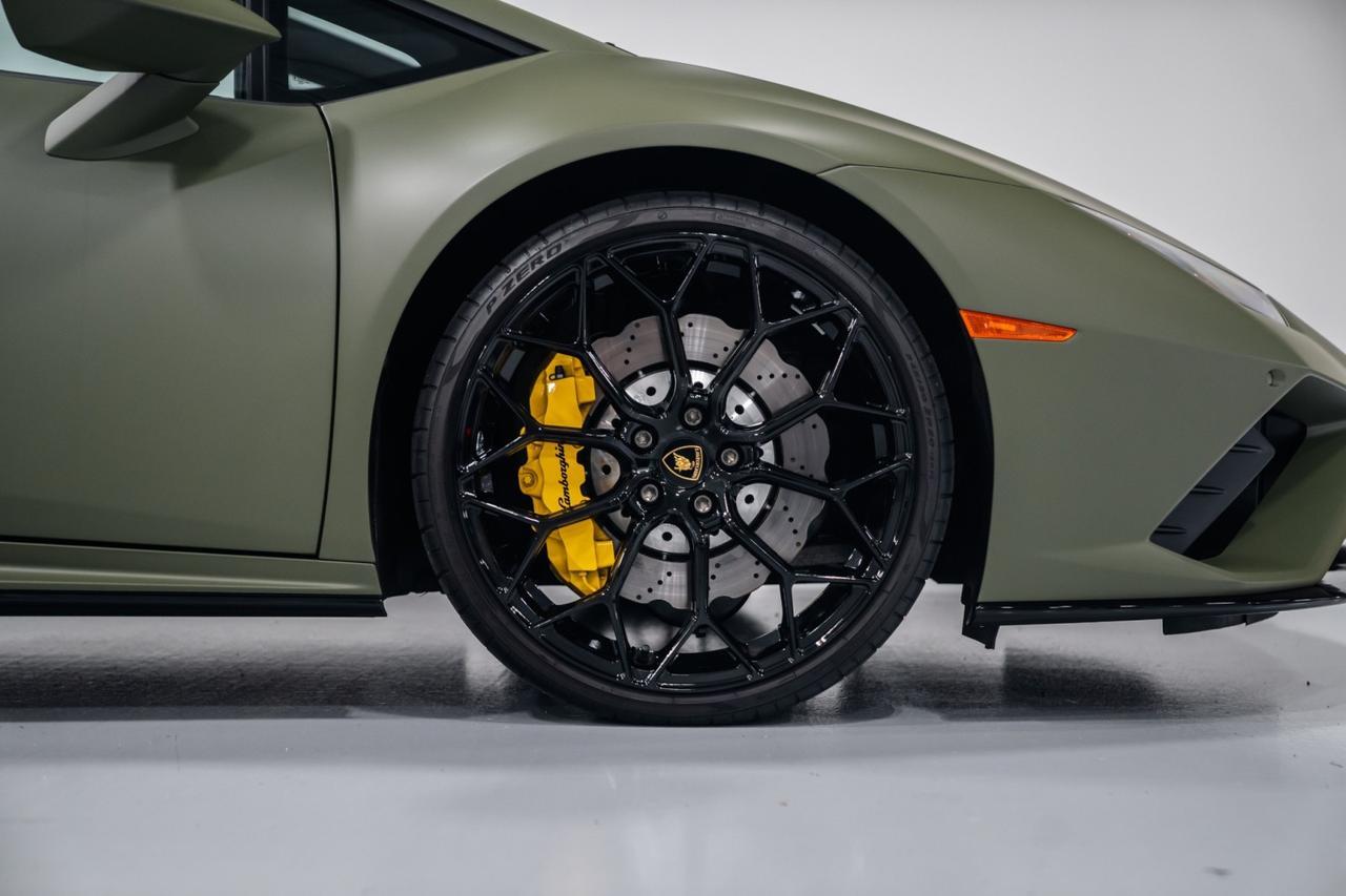 2022 Lamborghini Huracan EVO - Photo 37