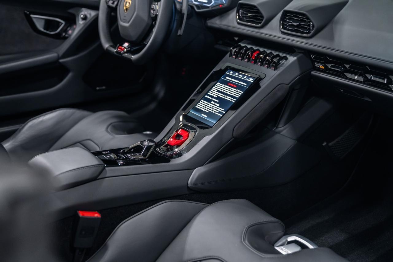 2022 Lamborghini Huracan EVO - Photo 21