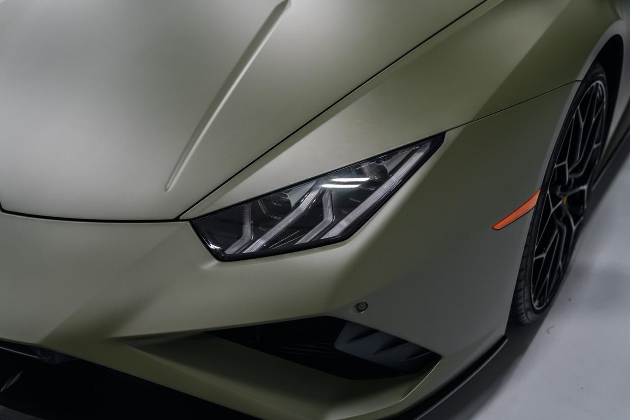 2022 Lamborghini Huracan EVO - Photo 29