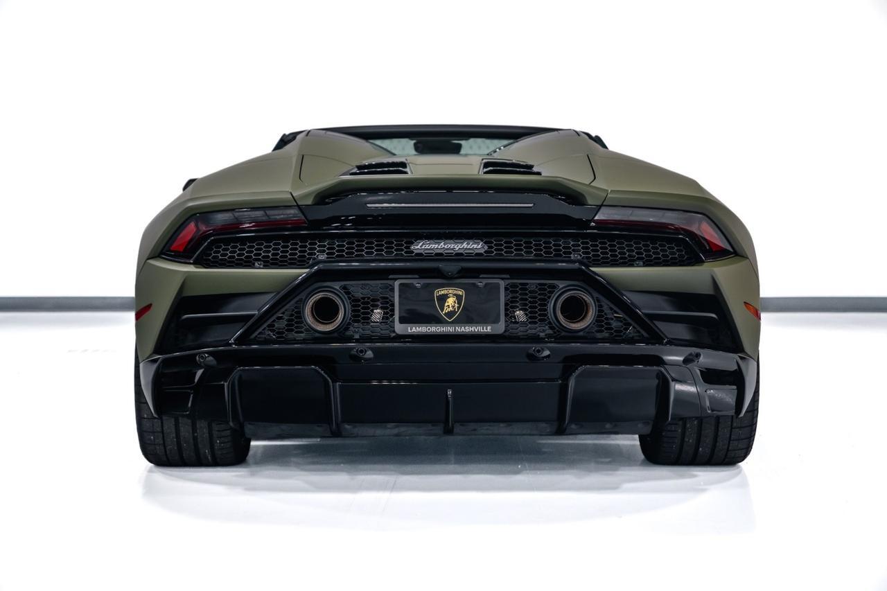 2022 Lamborghini Huracan EVO - Photo 7