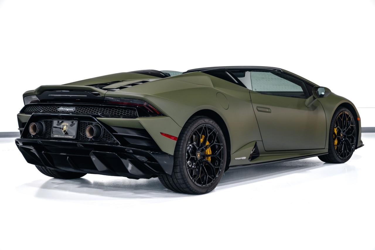 2022 Lamborghini Huracan EVO - Photo 8