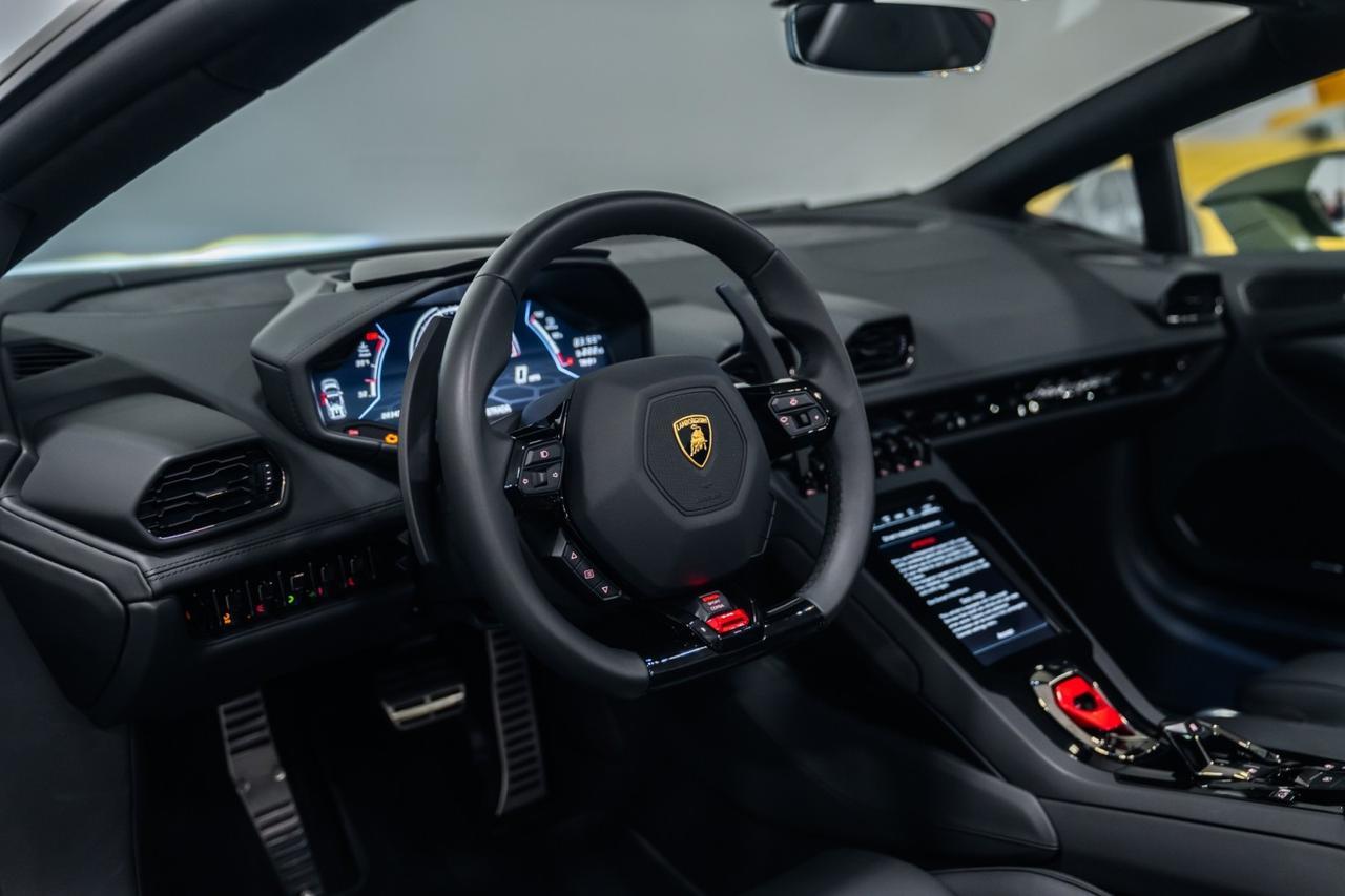 2022 Lamborghini Huracan EVO - Photo 17
