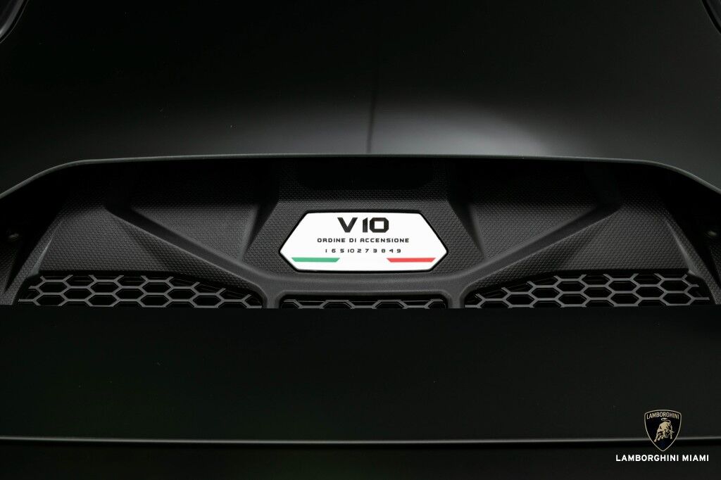 2022 Lamborghini Huracan EVO North Miami Beach FL
