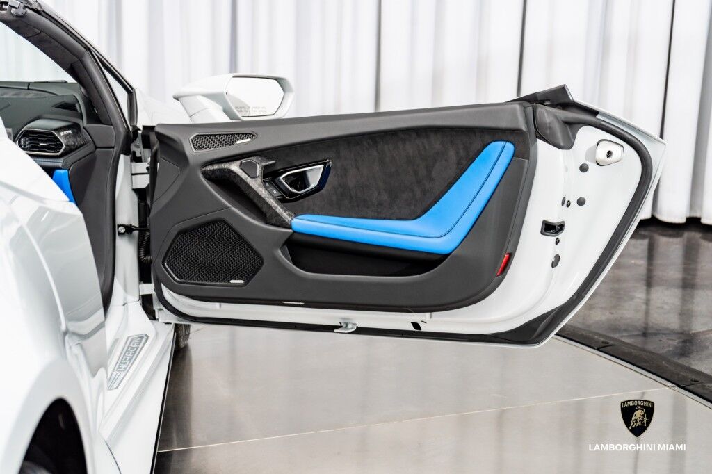 2022 Lamborghini Huracan EVO