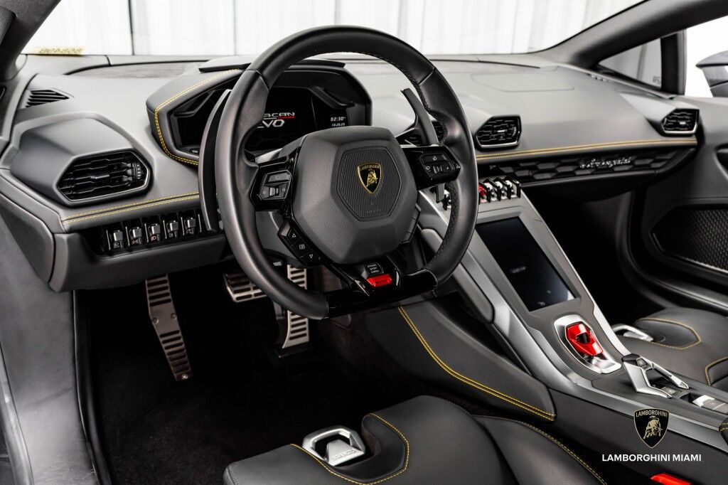 2022 Lamborghini Huracan EVO North Miami Beach FL