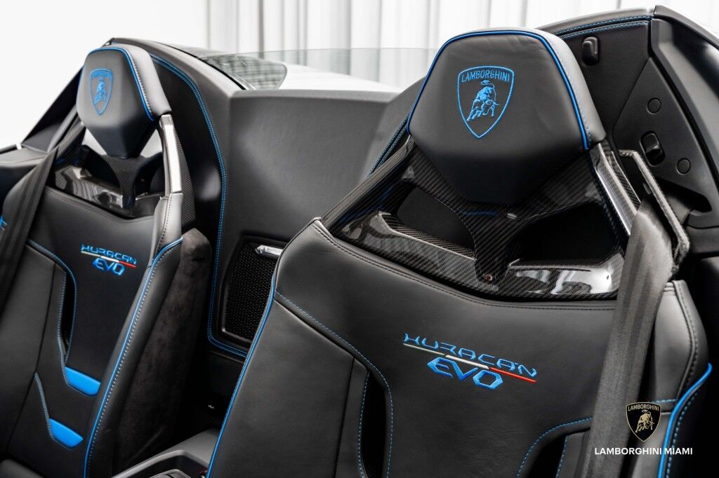 2022 Lamborghini Huracan EVO RWD Spyder North Miami Beach FL