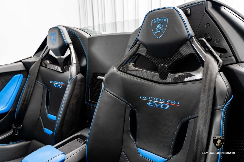 2022 Lamborghini Huracan EVO RWD Spyder North Miami Beach FL
