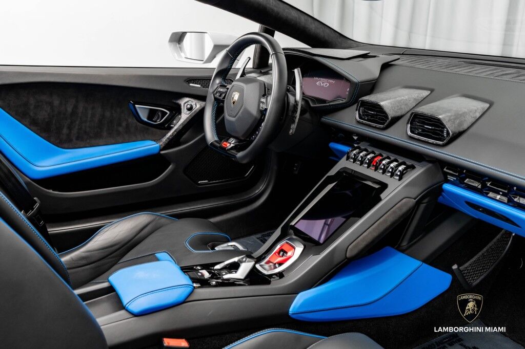 2022 Lamborghini Huracan EVO RWD Spyder North Miami Beach FL