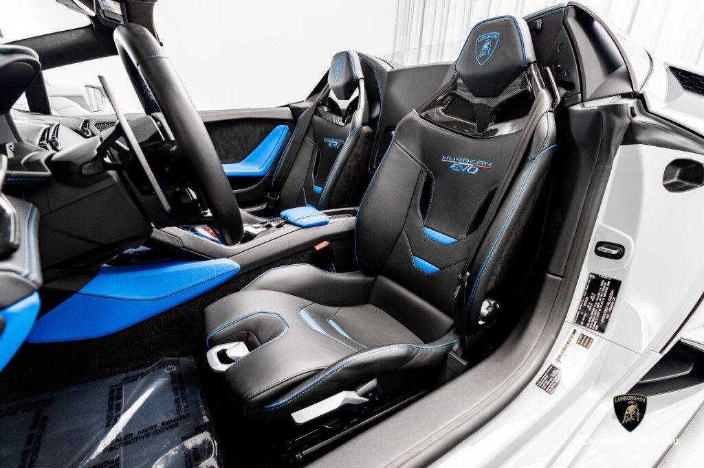 2022 Lamborghini Huracan EVO RWD Spyder North Miami Beach FL