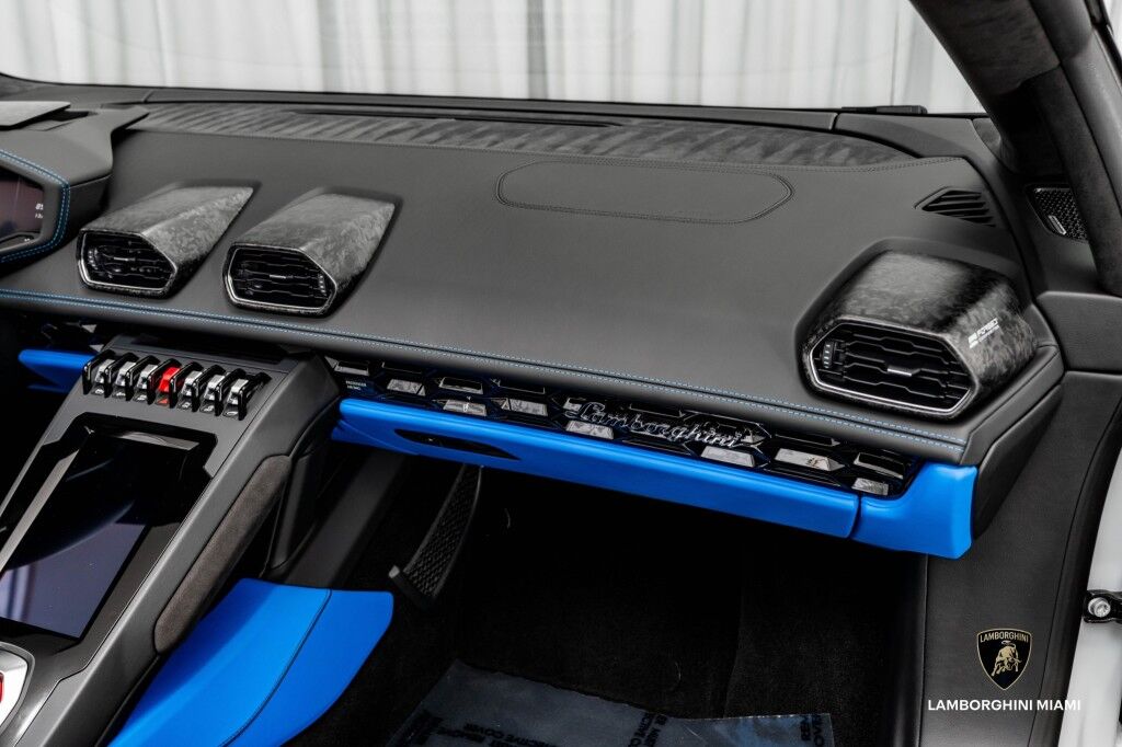 2022 Lamborghini Huracan EVO RWD Spyder North Miami Beach FL