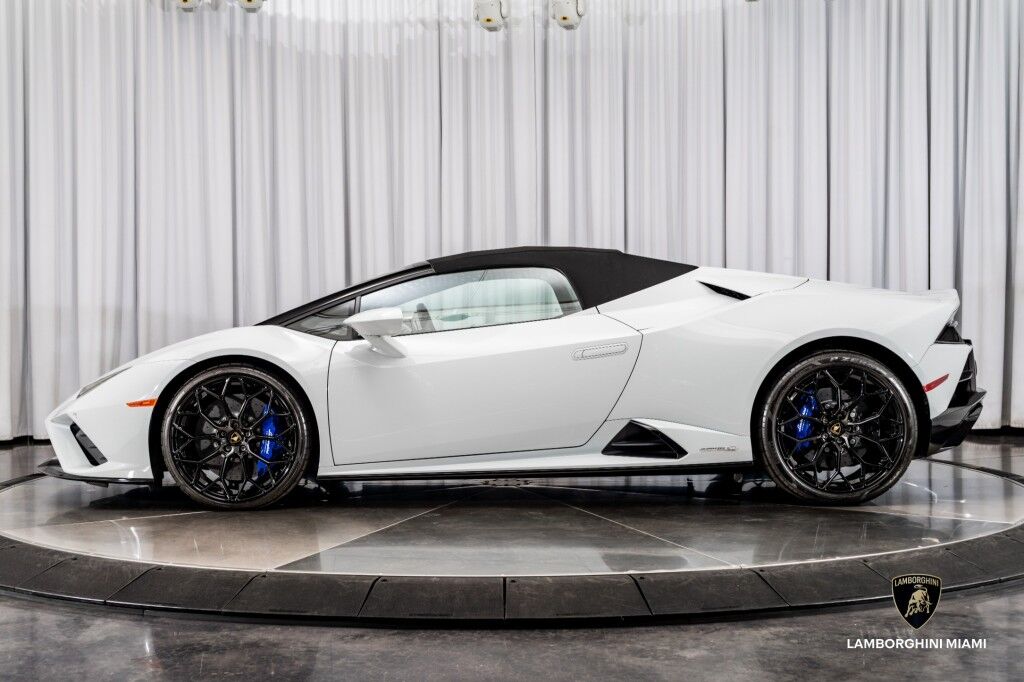 2022 Lamborghini Huracan EVO RWD Spyder North Miami Beach FL