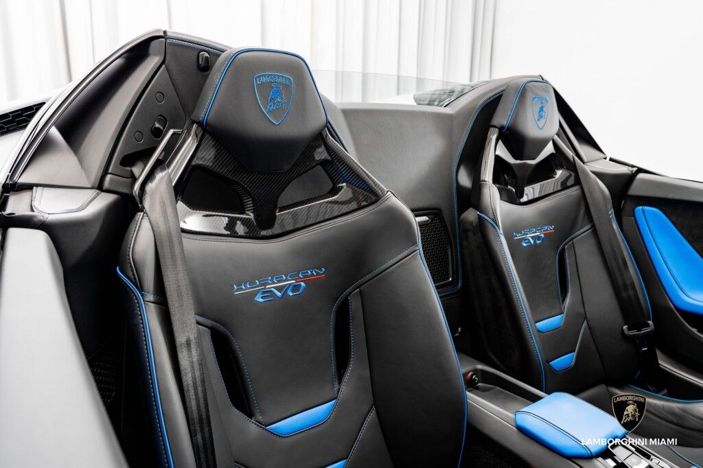 2022 Lamborghini Huracan EVO RWD Spyder North Miami Beach FL