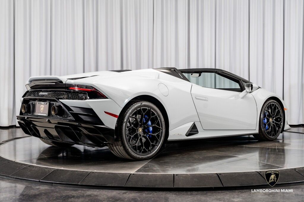 2022 Lamborghini Huracan EVO RWD Spyder North Miami Beach FL