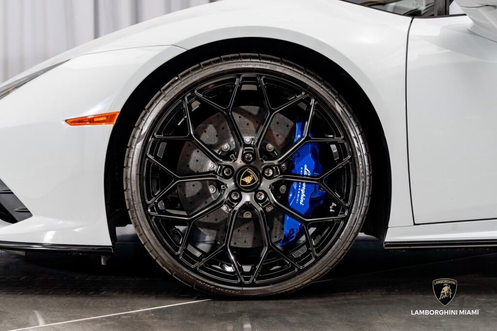 2022 Lamborghini Huracan EVO RWD Spyder North Miami Beach FL