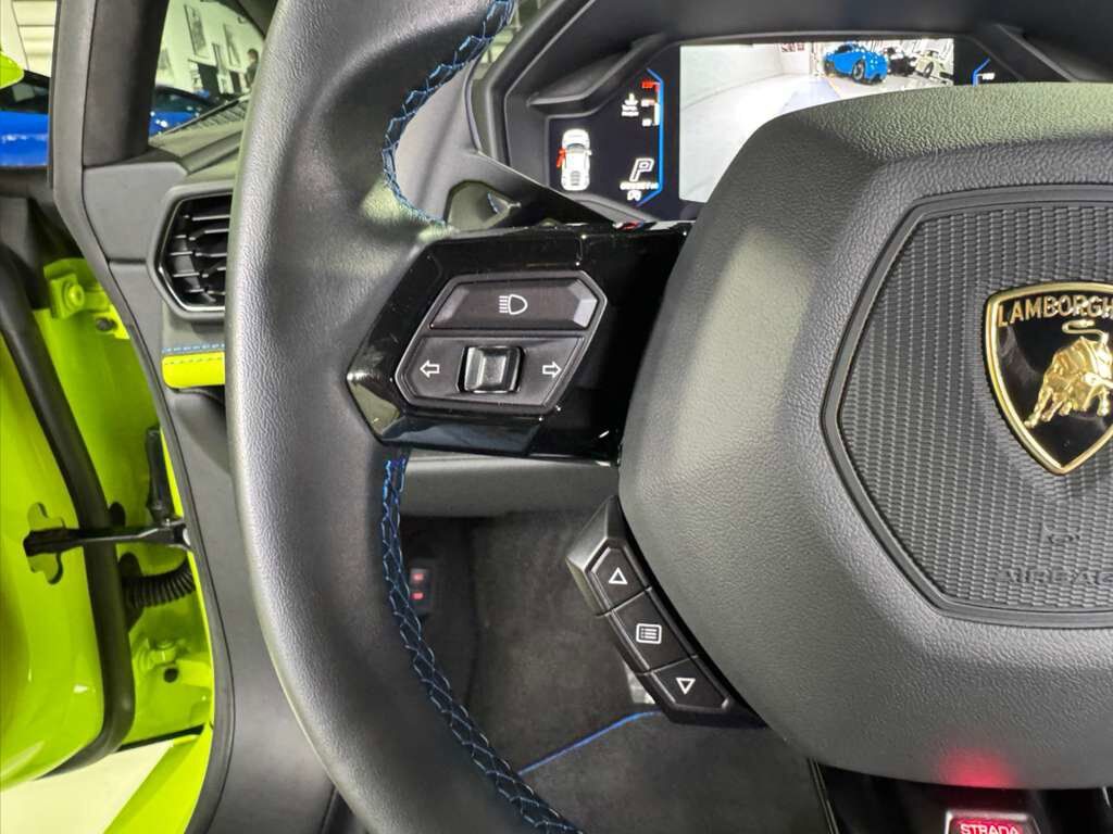 2022 Lamborghini Huracan EVO RWD Verde Scandal paint, Ad Personam interior, carbon racing seats AND MUCH MORE!! Fort Lauderdale FL