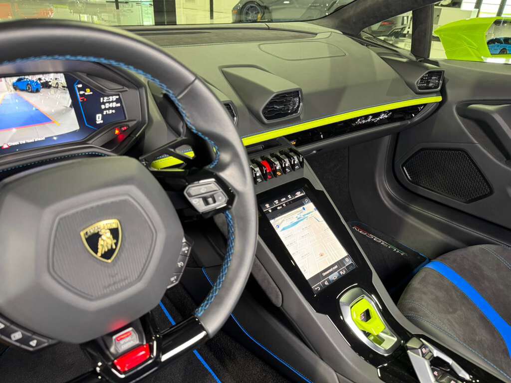 2022 Lamborghini Huracan EVO RWD Verde Scandal paint, Ad Personam interior, carbon racing seats AND MUCH MORE!! Fort Lauderdale FL
