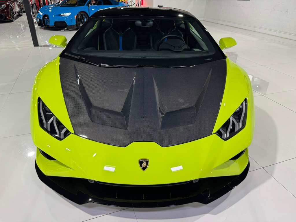 2022 Lamborghini Huracan EVO RWD Verde Scandal paint, Ad Personam interior, carbon racing seats AND MUCH MORE!! Fort Lauderdale FL