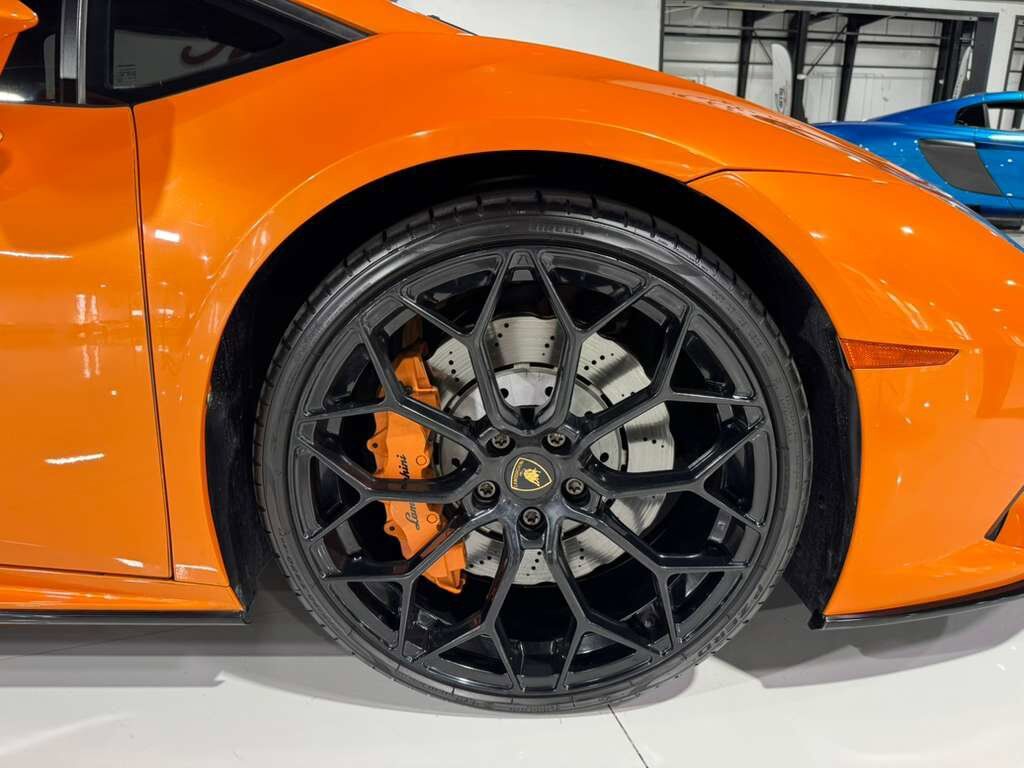 2022 Lamborghini Huracan EVO Spyder RWD Arancio Borealis paint/calipers Fort Lauderdale FL