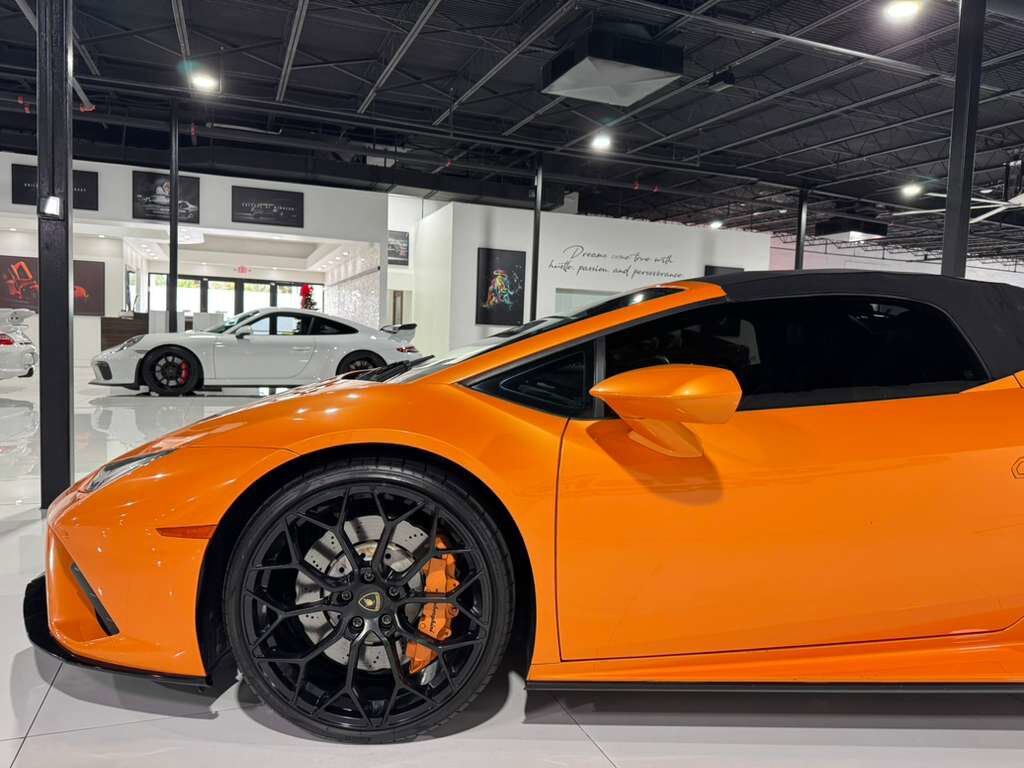 2022 Lamborghini Huracan EVO Spyder RWD Arancio Borealis paint/calipers Fort Lauderdale FL