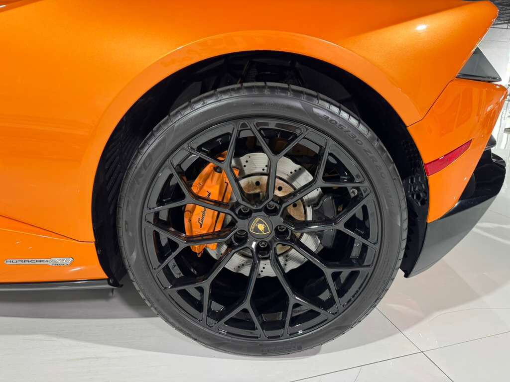 2022 Lamborghini Huracan EVO Spyder RWD Arancio Borealis paint/calipers Fort Lauderdale FL