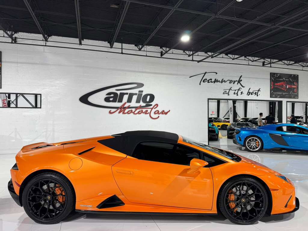 2022 Lamborghini Huracan EVO Spyder RWD Arancio Borealis paint/calipers Fort Lauderdale FL