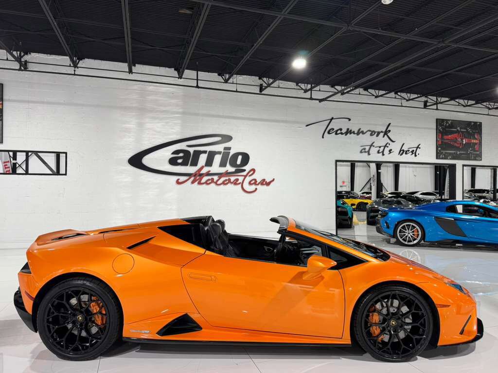 2022 Lamborghini Huracan EVO Spyder RWD Arancio Borealis paint/calipers Fort Lauderdale FL