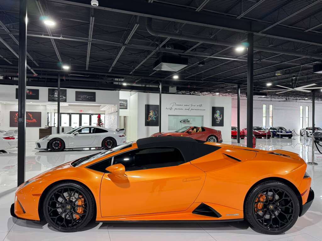 2022 Lamborghini Huracan EVO Spyder RWD Arancio Borealis paint/calipers Fort Lauderdale FL