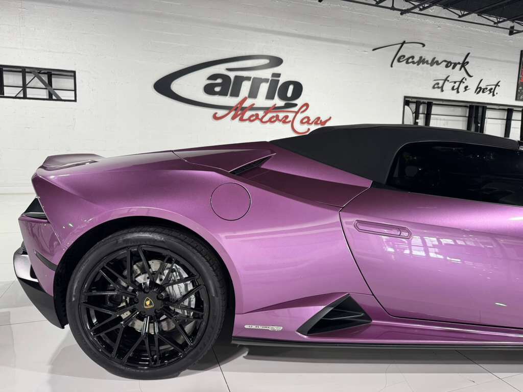 2022 Lamborghini Huracan EVO Spyder RWD SE Viola paint, carbon fiber racing seats AND MUCH MORE!! Fort Lauderdale FL