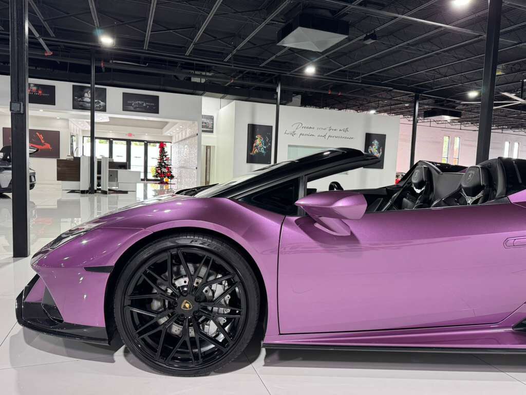 2022 Lamborghini Huracan EVO Spyder RWD SE Viola paint, carbon fiber racing seats AND MUCH MORE!! Fort Lauderdale FL