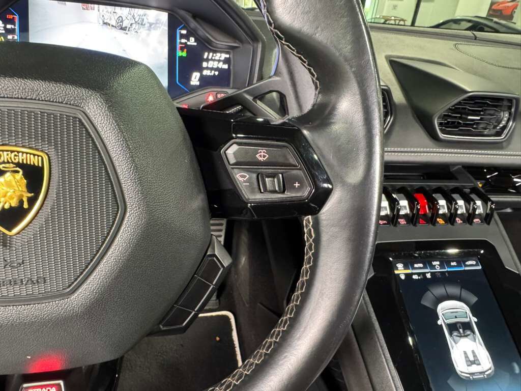 2022 Lamborghini Huracan EVO Spyder RWD SE Viola paint, carbon fiber racing seats AND MUCH MORE!! Fort Lauderdale FL