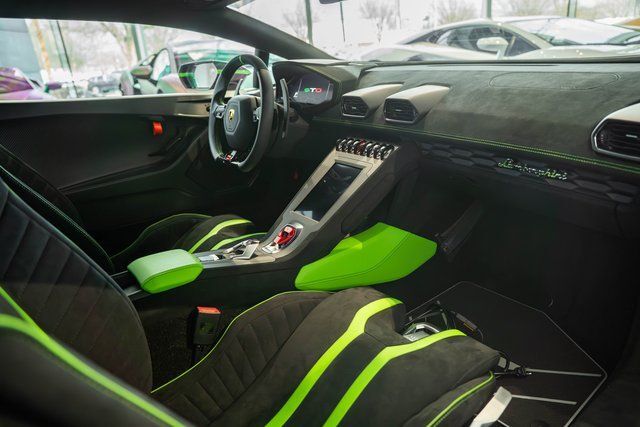 2022 Lamborghini Huracan STO Base Paramus NJ