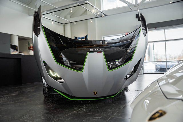 2022 Lamborghini Huracan STO Base Paramus NJ