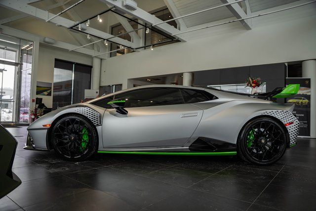 2022 Lamborghini Huracan STO Base Paramus NJ