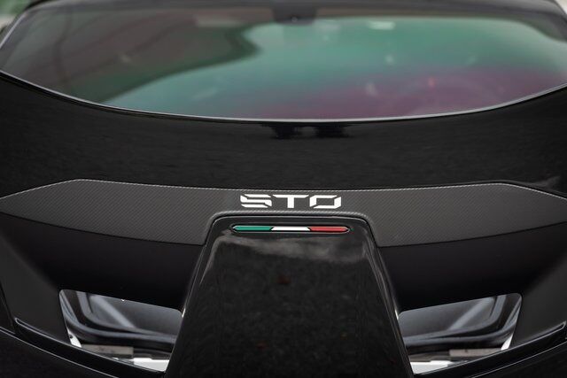 2022 Lamborghini Huracan STO Base Paramus NJ