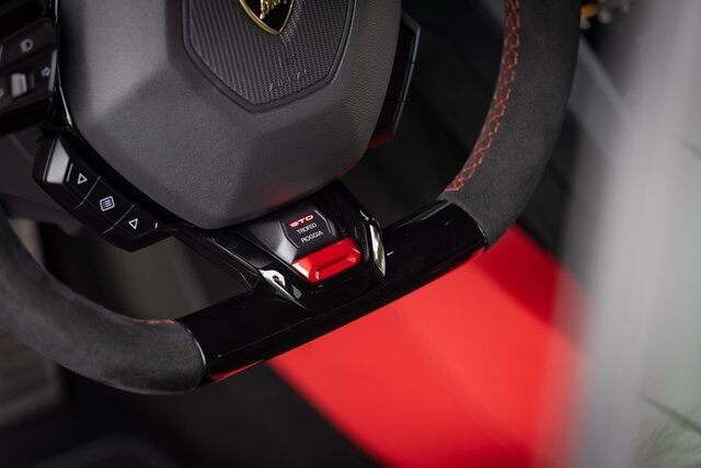 2022 Lamborghini Huracan STO Base Paramus NJ