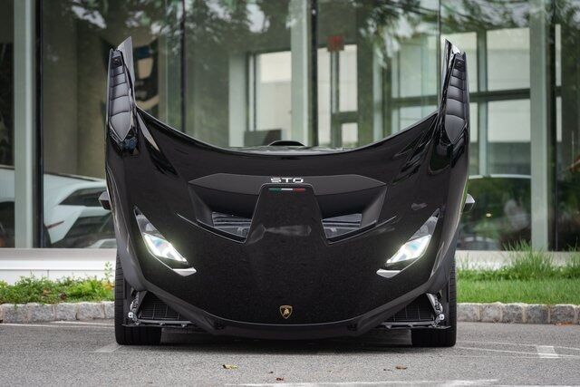 2022 Lamborghini Huracan STO Base Paramus NJ