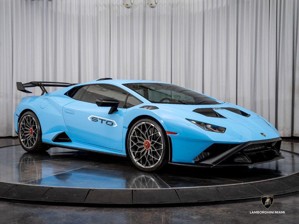 2022 Lamborghini Huracan STO Coupe North Miami Beach FL