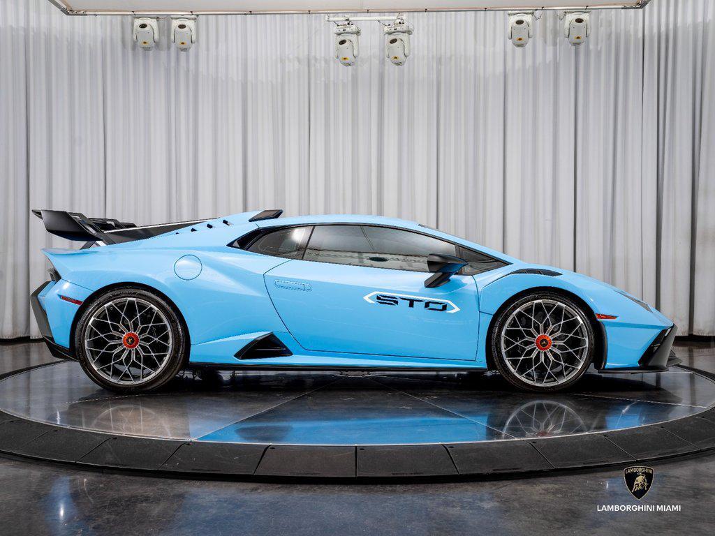 2022 Lamborghini Huracan STO Coupe North Miami Beach FL