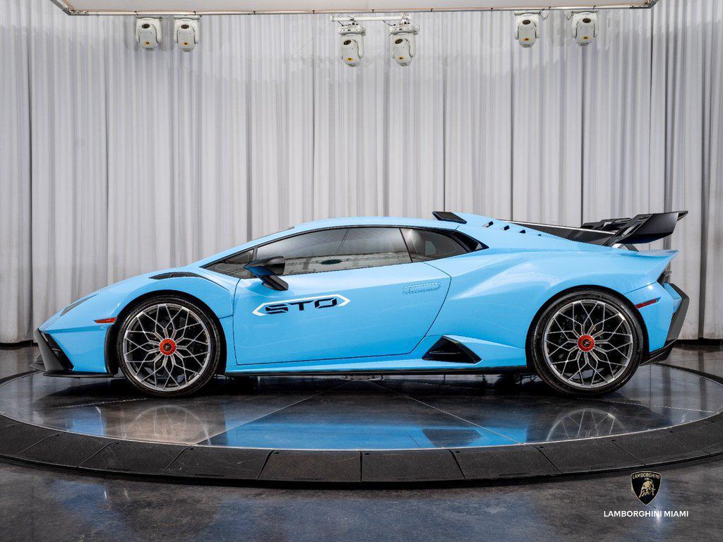 2022 Lamborghini Huracan STO Coupe North Miami Beach FL