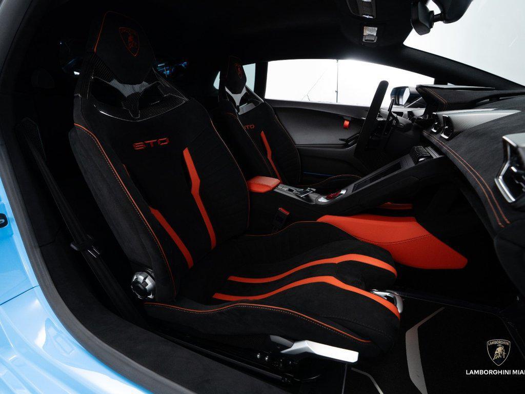 2022 Lamborghini Huracan STO Coupe North Miami Beach FL