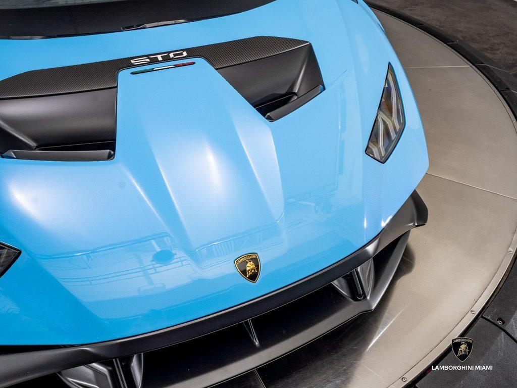 2022 Lamborghini Huracan STO Coupe North Miami Beach FL