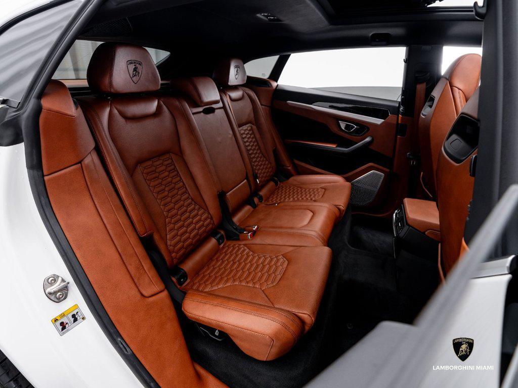 2022 Lamborghini Urus . North Miami Beach FL