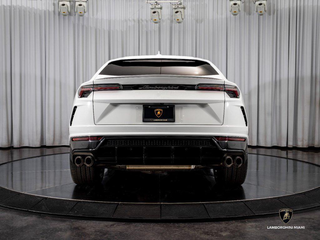 2022 Lamborghini Urus . North Miami Beach FL